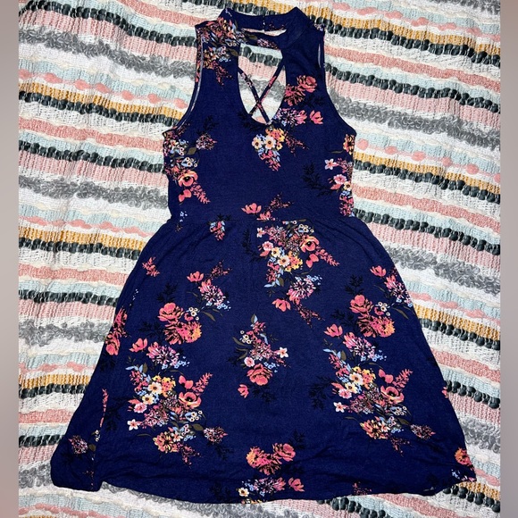 Mini Sun Dress - Picture 2 of 3